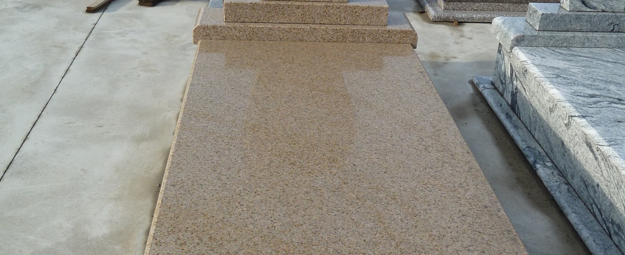 P1020585-1280x524